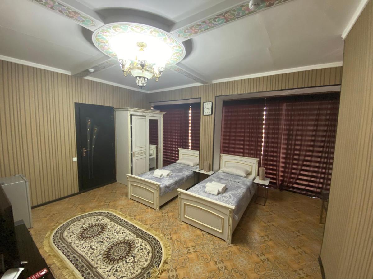 אורגנץ' Hotel Uzbegim מראה חיצוני תמונה